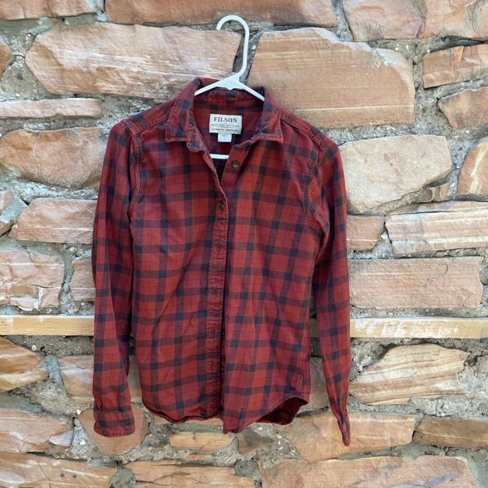 Filson plaid button down shirt small